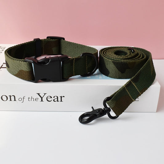 Camouflage Dog Collar and Leash Front Image