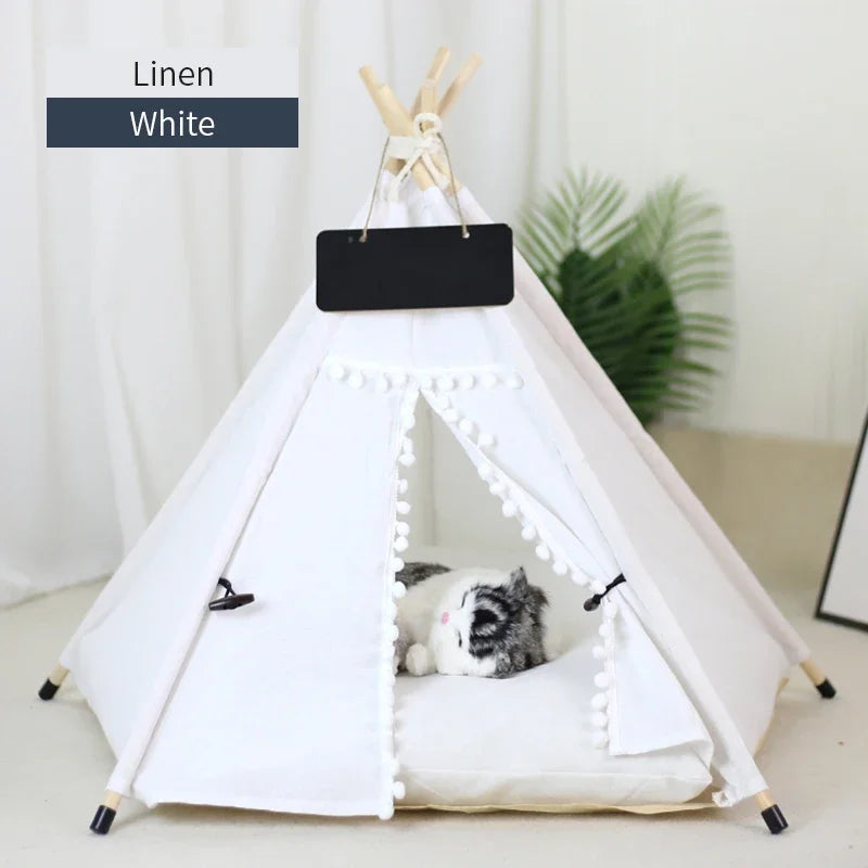 White Color Canvas Fabric Pet Tent with Cat Sleeping