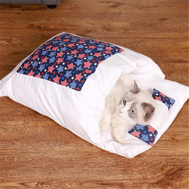 star pattern Tatami Pet Bed top image with cat inside